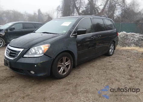 2009 Honda Odyssey Touring z USA, uszkodzony, nr VIN 5FNRL38939B020051